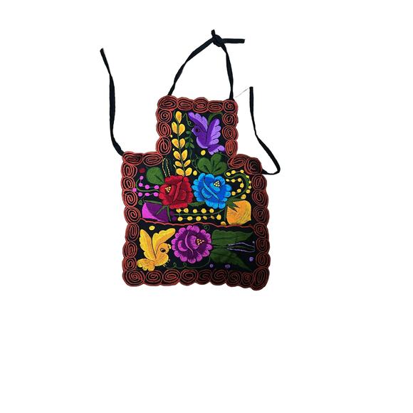 Mexican womas embroidered apron mothers day gift - Picture 5 of 5
